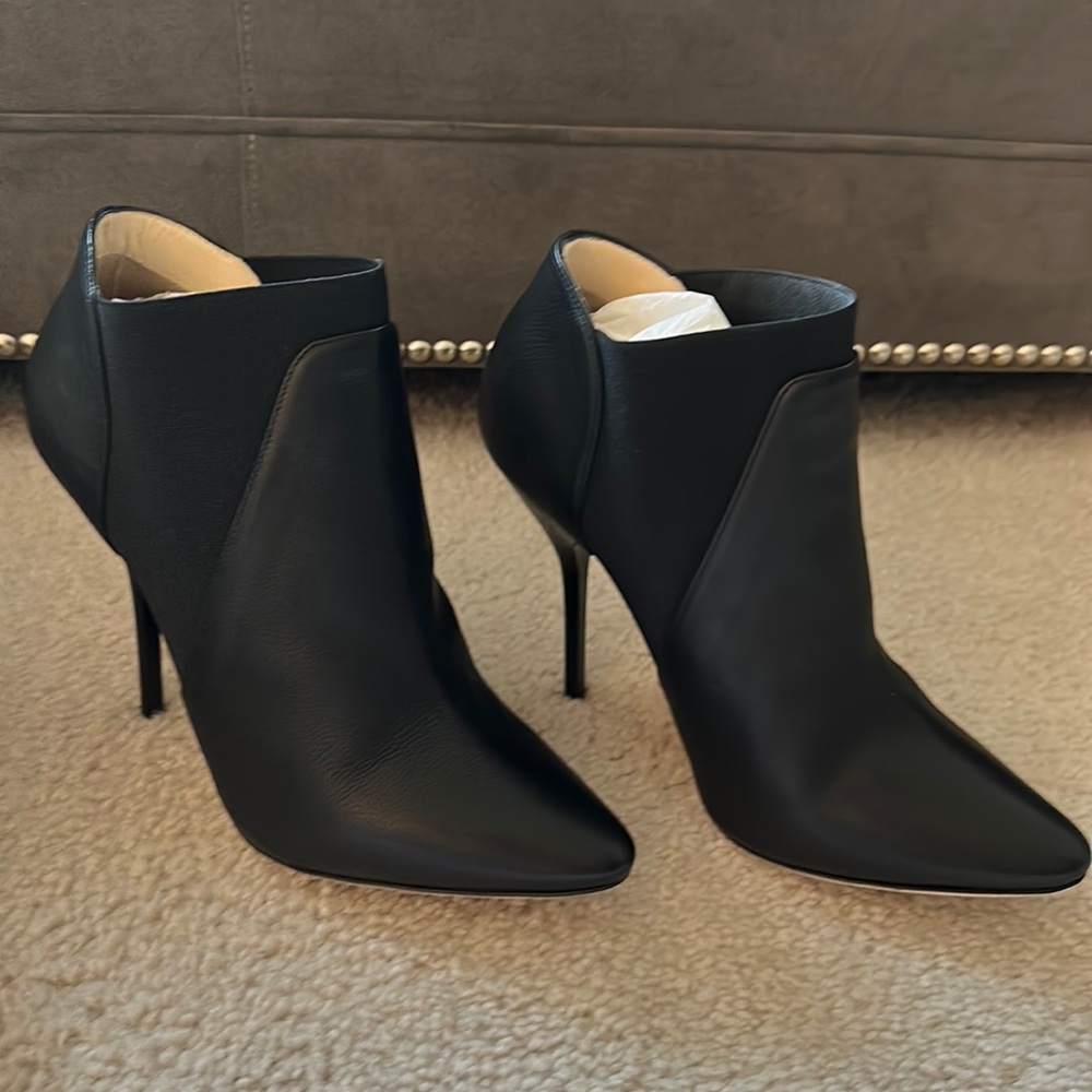 New black leather Jimmy Choo Delve 110M Multi Media Booties!